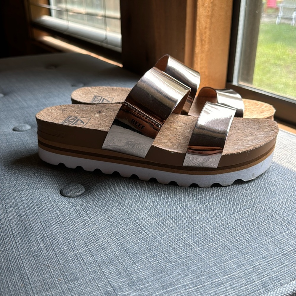 Reef platform sandals